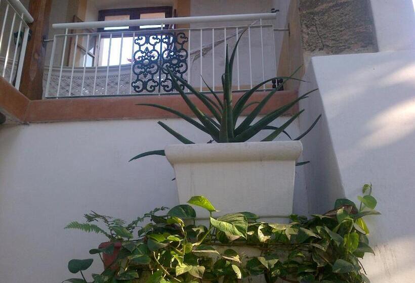 Jardim Dos Aloés, Unique B&b   Casa De Charme