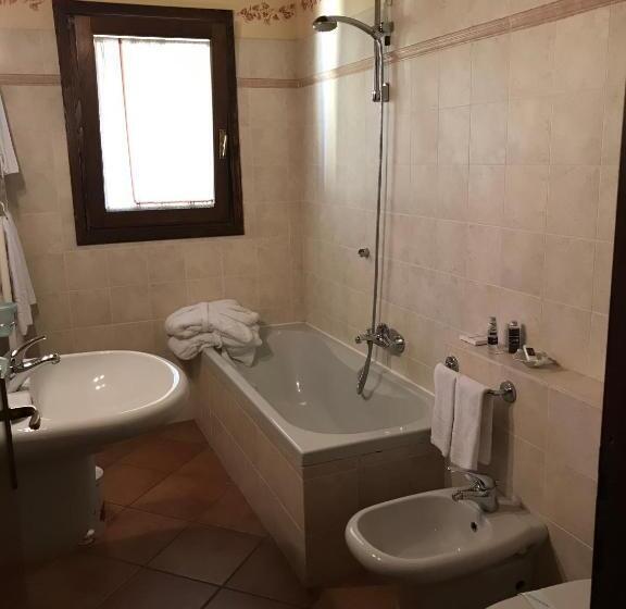 리조트 Agriturismo Macesina