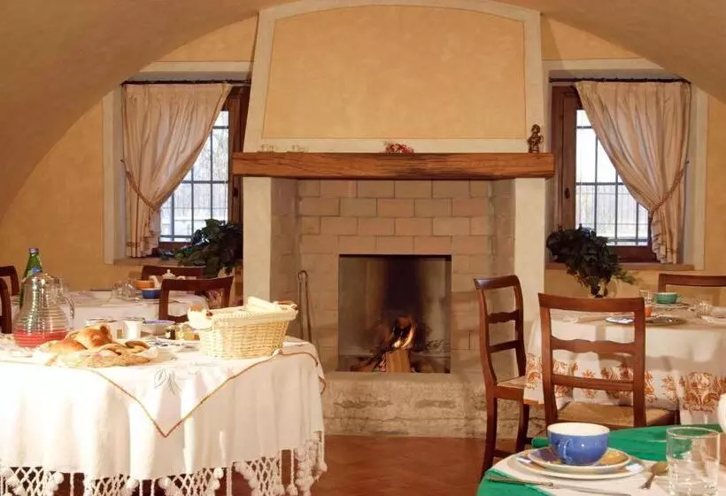 リゾートホテル Agriturismo Macesina