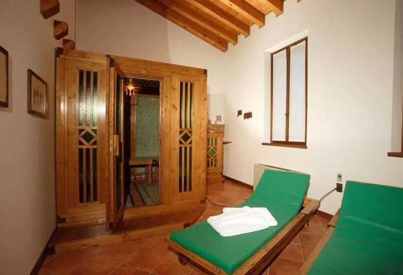 リゾートホテル Agriturismo Macesina
