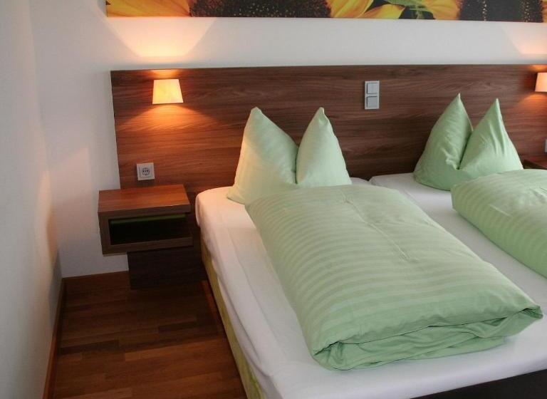 مبيت وإفطار Event Domizil H++