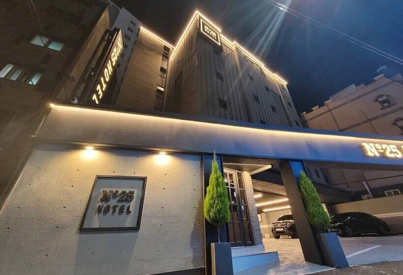 No 25 Hotel Dongam Branch