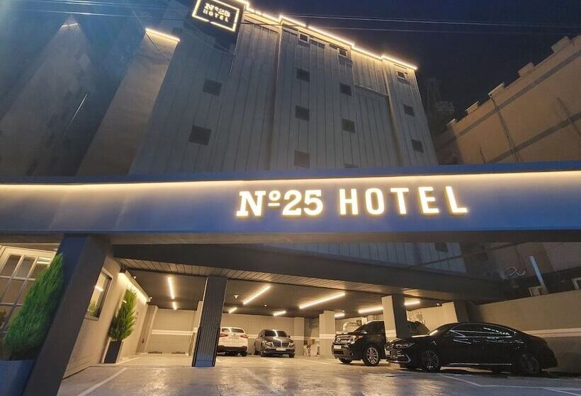 No 25 Hotel Dongam Branch