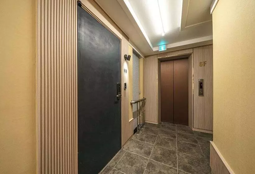 No 25 Hotel Dongam Branch