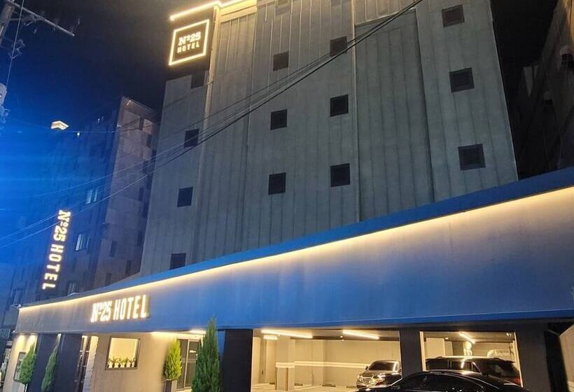 No 25 Hotel Dongam Branch