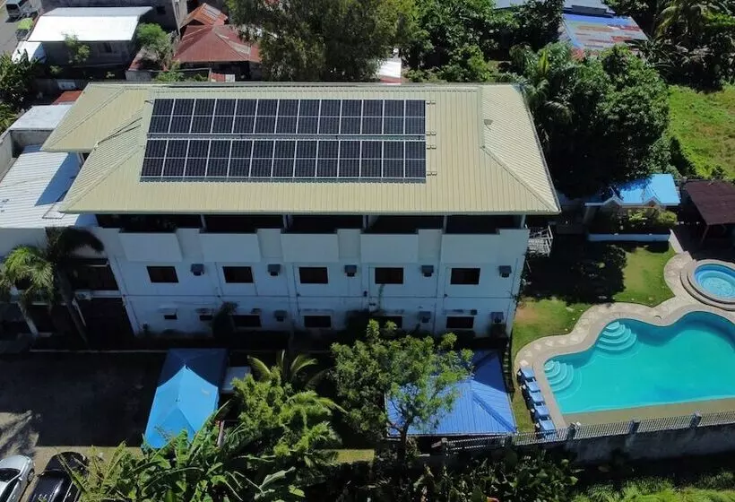 Argao Seabreeze Hotel Powered By Cocotel