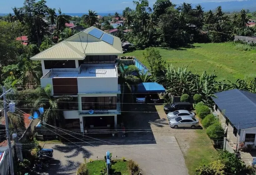 Argao Seabreeze Hotel Powered By Cocotel