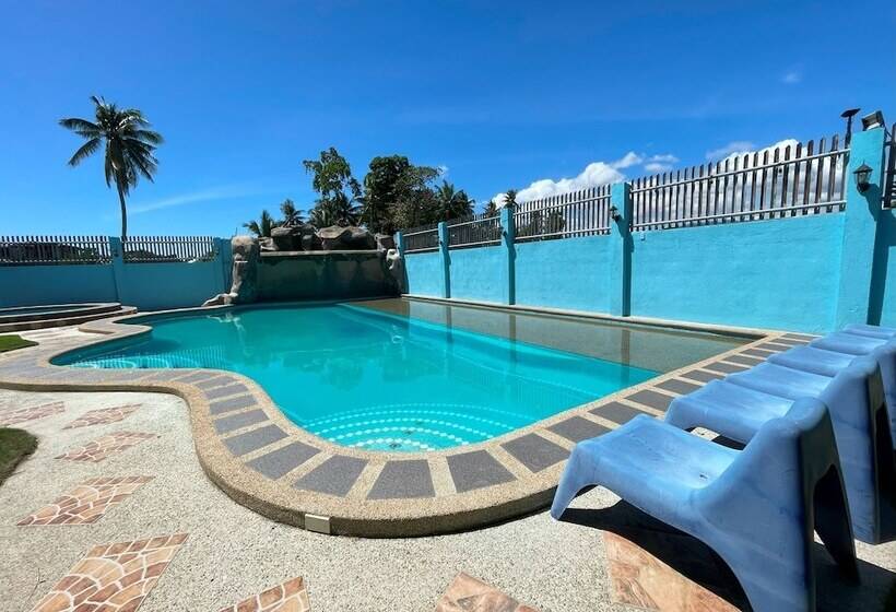 Argao Seabreeze Hotel Powered By Cocotel