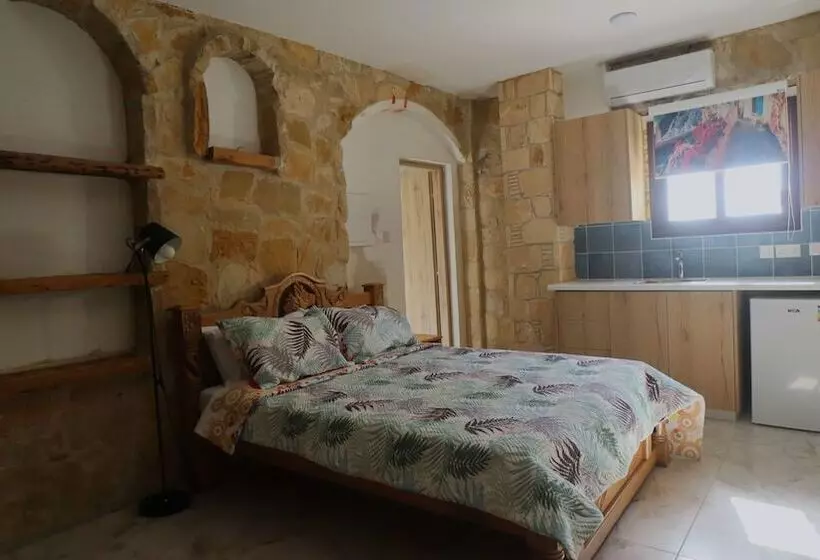 هتل La Hacienda Cyprus