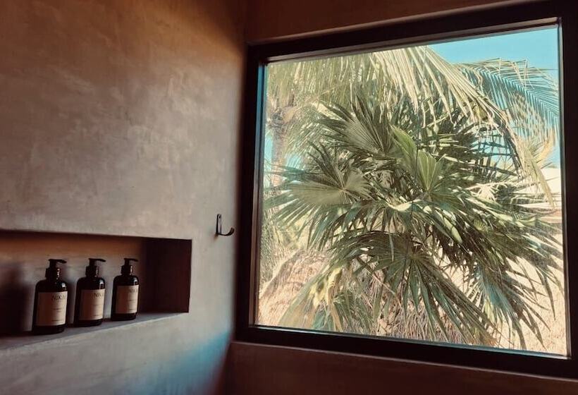 Nikau Hotel El Cuyo   Adults Only