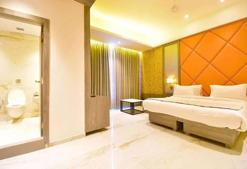ペンション La Dhalia By Glitz Hotels