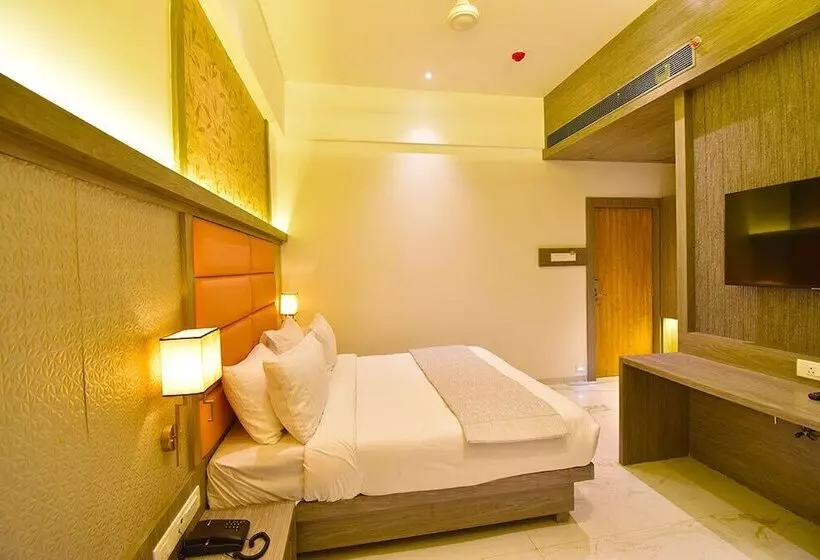 ペンション La Dhalia By Glitz Hotels