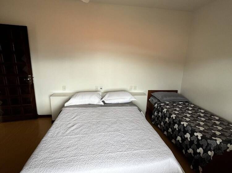 Общежитие Pousada Casa Chico