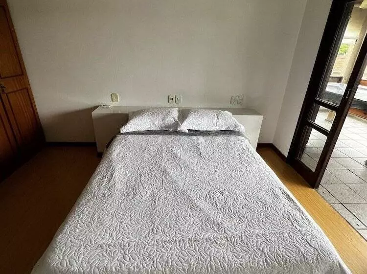 ユースホステル Pousada Casa Chico