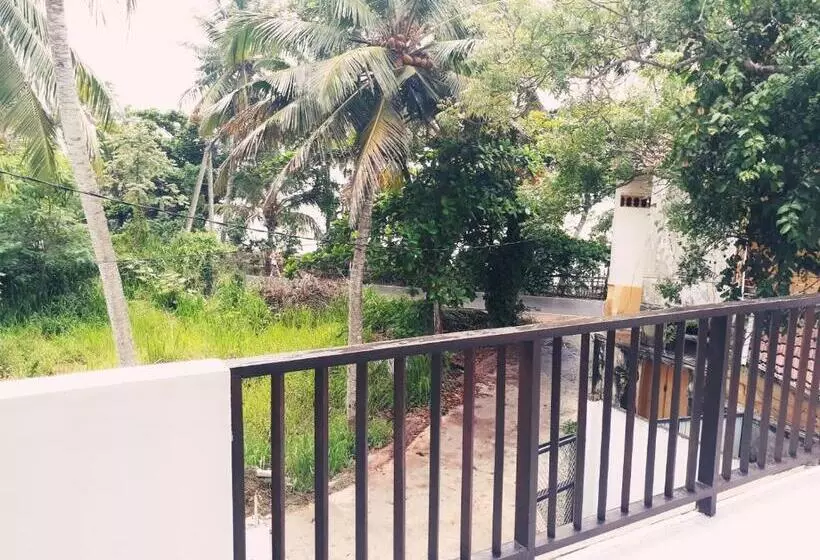 Hotelli Himawari Beach Villa