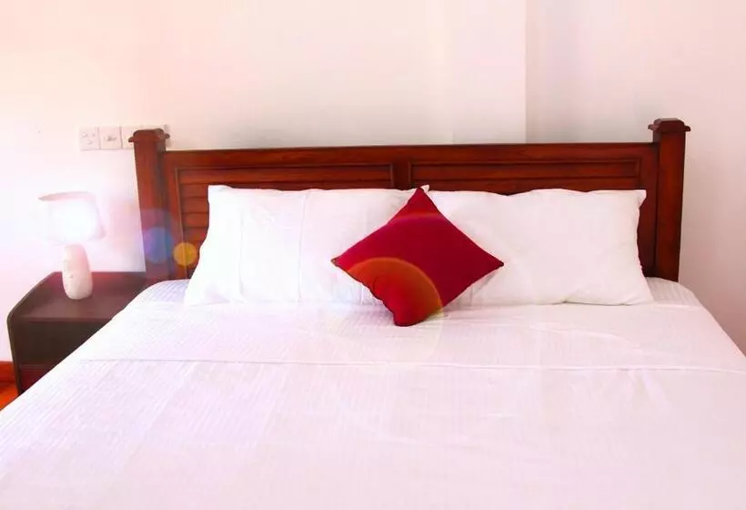 Hotelli Himawari Beach Villa