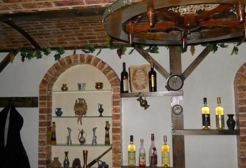 פנסיון Casa Borza