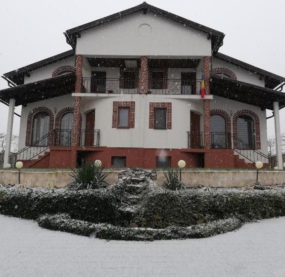 פנסיון Casa Borza