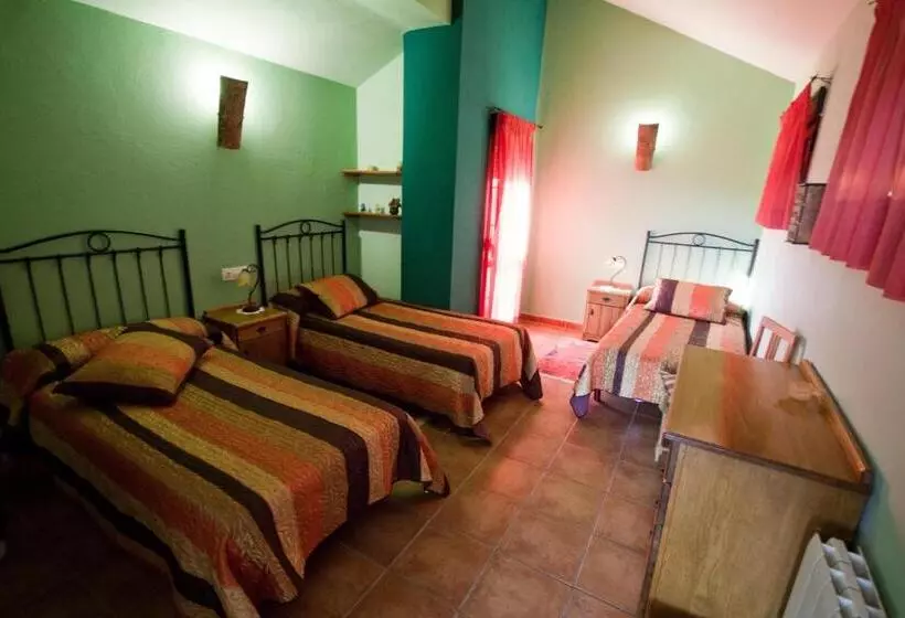 Hotelli Rural Valle Del Tuejar