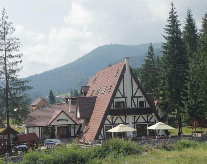 Pensiunea Casa Motului