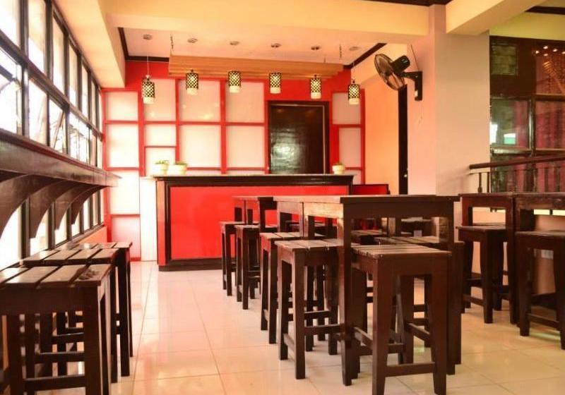 הוסטל Berlay Backpackers & Dormitel