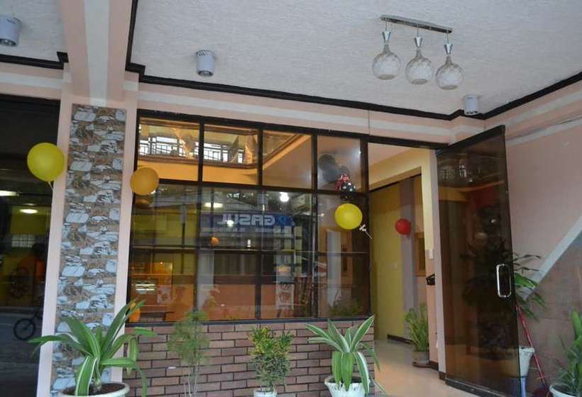 הוסטל Berlay Backpackers & Dormitel