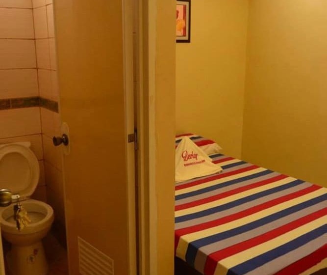 הוסטל Berlay Backpackers & Dormitel