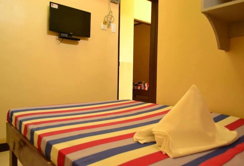 הוסטל Berlay Backpackers & Dormitel