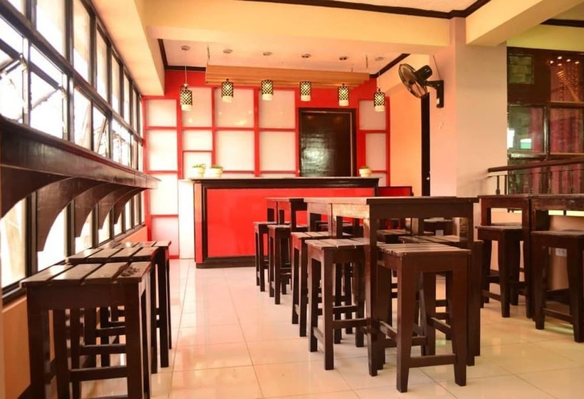 הוסטל Berlay Backpackers & Dormitel