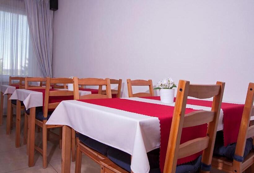 Aviator Garni Hotel Bratislava