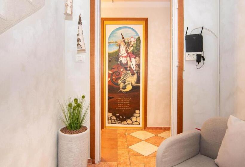 تختخواب و صبحانه Bed And Brekfast Donatella