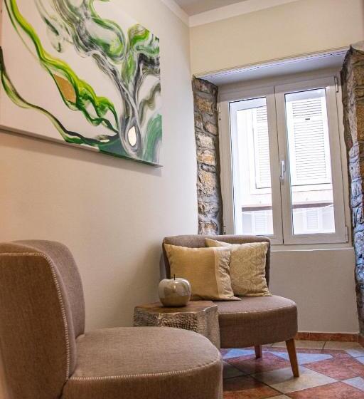 تختخواب و صبحانه Bed And Brekfast Donatella