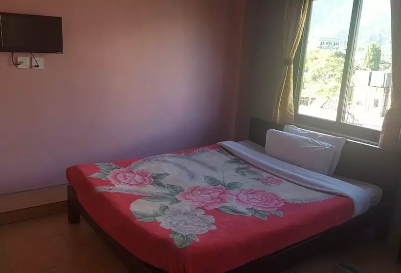 تختخواب و صبحانه Donosti Pokhara