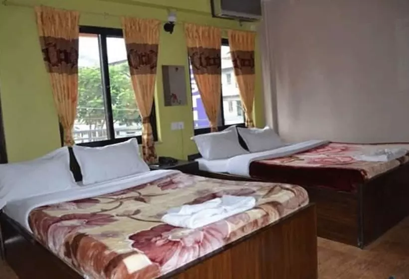 تختخواب و صبحانه Donosti Pokhara