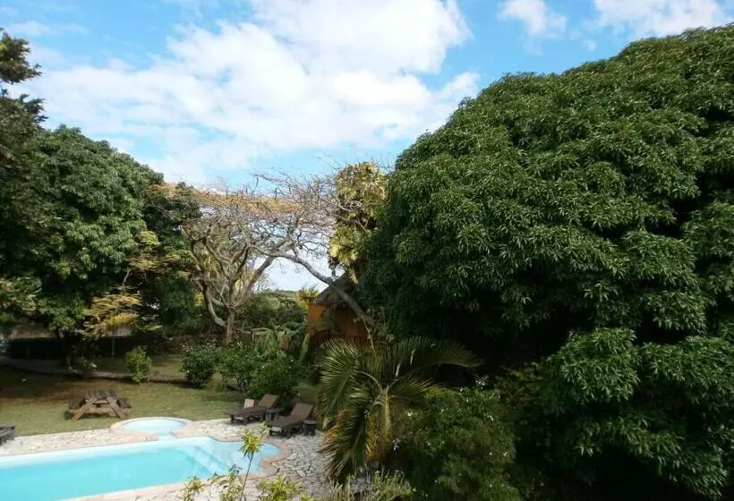 تختخواب و صبحانه Le Jardin De Beau Vallon