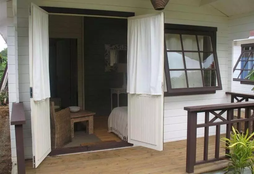 تختخواب و صبحانه Le Jardin De Beau Vallon