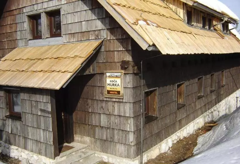 Chalet Hostel Murka