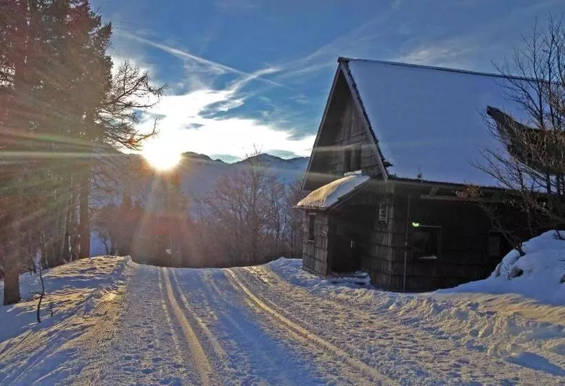 Chalet Hostel Murka