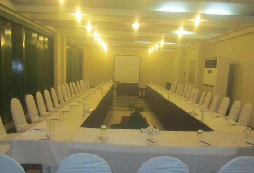 Carlton Tower Hotel Lahore