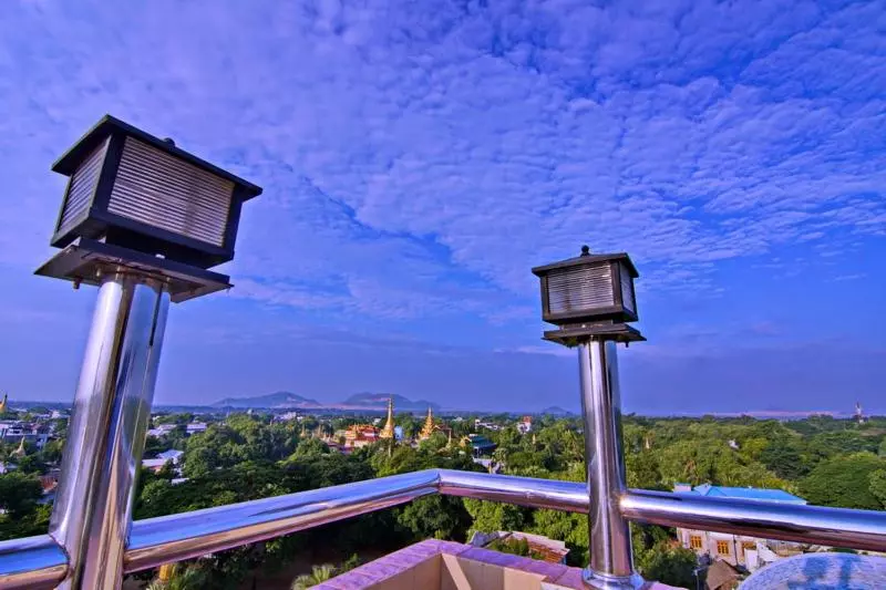هتل Chindwin