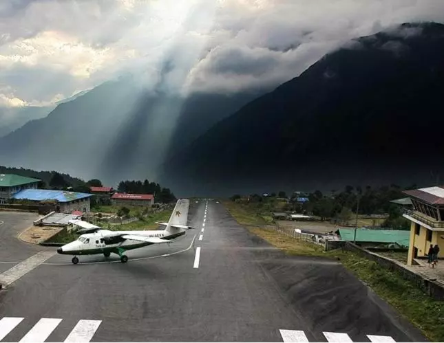 هتل Mountain Lodges Of Nepal   Lukla