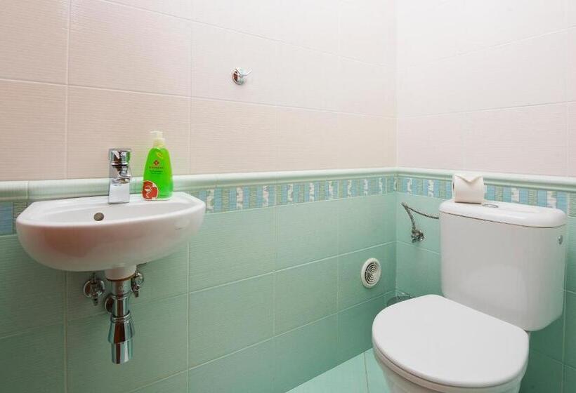 בית מלון כפרי Polovnik