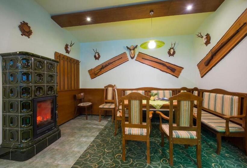 בית מלון כפרי Polovnik