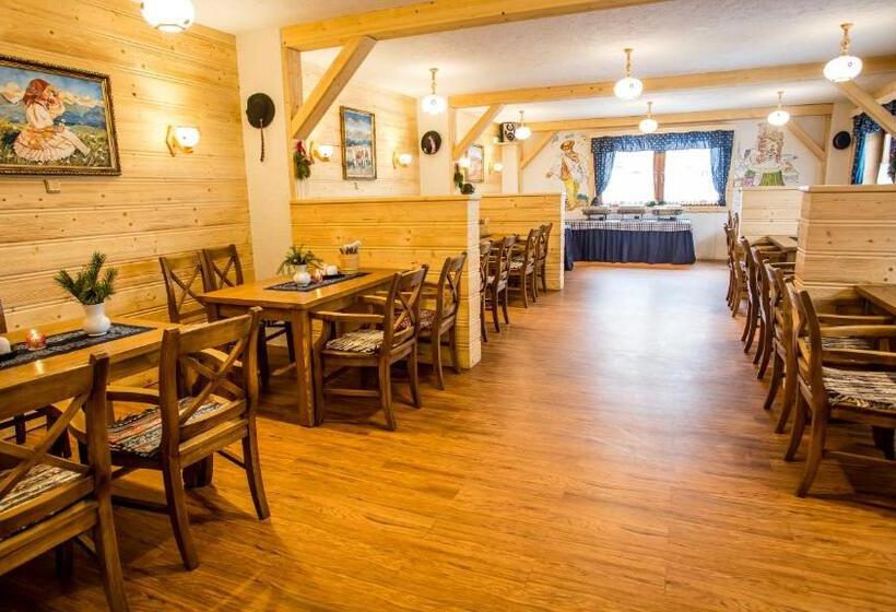 בית מלון כפרי Polovnik