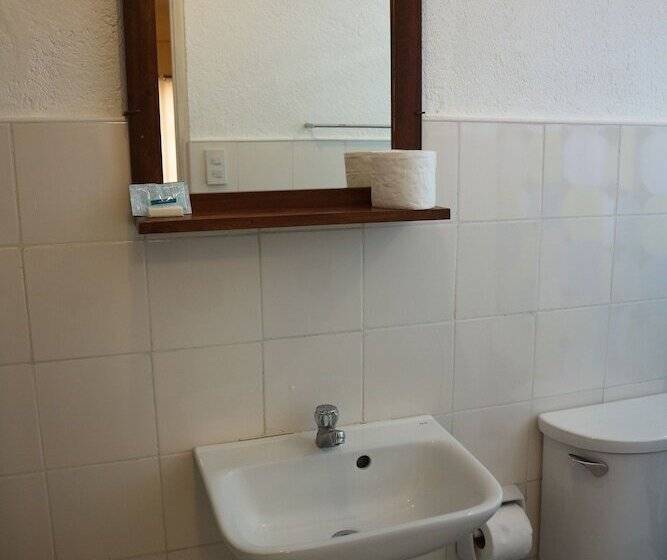 בית מלון כפרי The Sun Villa Beachfront Resort & Spa