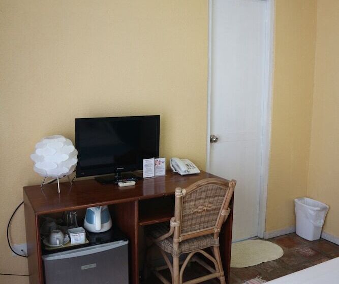 בית מלון כפרי The Sun Villa Beachfront Resort & Spa