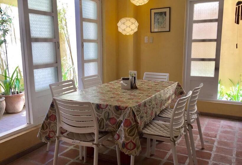 בית מלון כפרי The Sun Villa Beachfront Resort & Spa