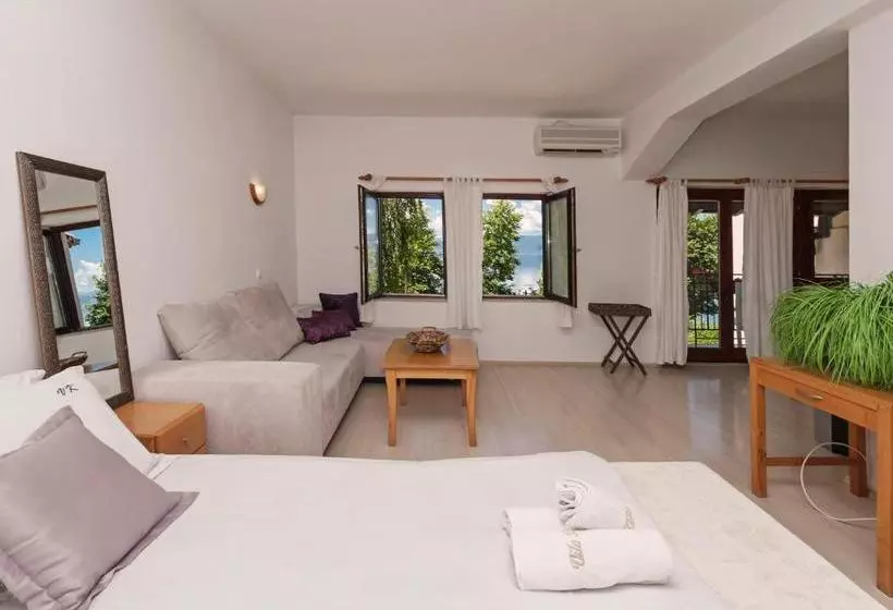 هتل Villa Klia