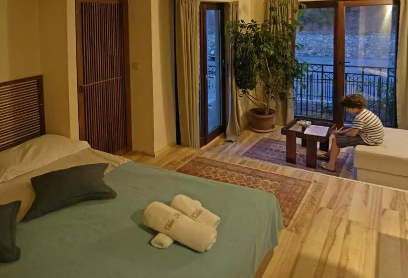 هتل Villa Klia