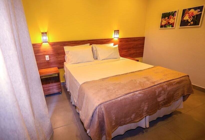 호텔 Pousada Tropicarim